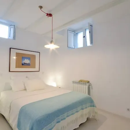 Apartamento Independiente En Planta Baja Con Patio Ajardinado Y Parking Apartment Santander